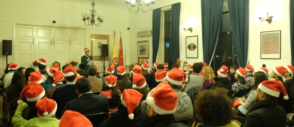 Embajada de Colombia celebra la Navidad con comunidad residente en Beijing